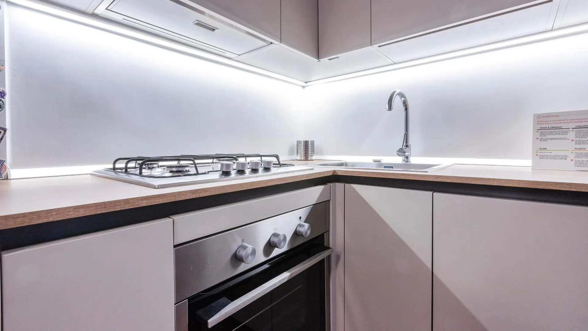Italianway - Farini 2 Apartment Milan 0*,
